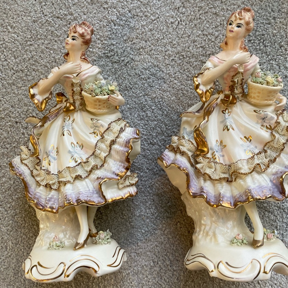 Vintage Italian porcelain figurines